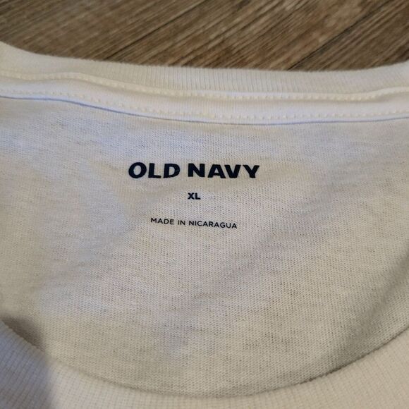 New Old Navy SpongeBob SquarePants Holiday Hangout Graphic Tee Shirt Mens XL - Picture 4 of 6